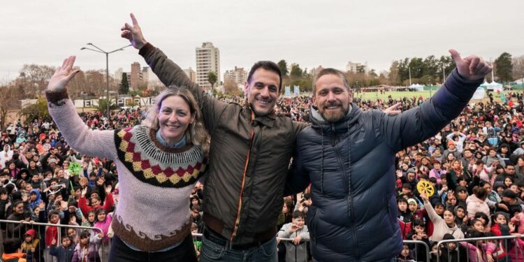 Más de 5000 vecinos y vecinas disfrutaron del Día de las Niñeces en Lanús