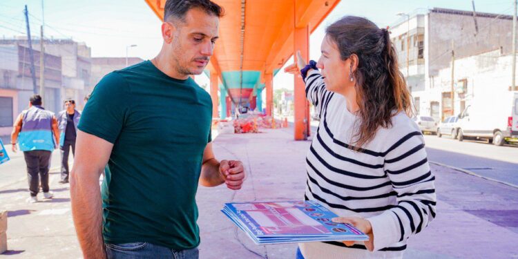 JULIÁN ÁLVAREZ RECORRIÓ LAS OBRAS EN EL BAJO PUENTE ARENAS