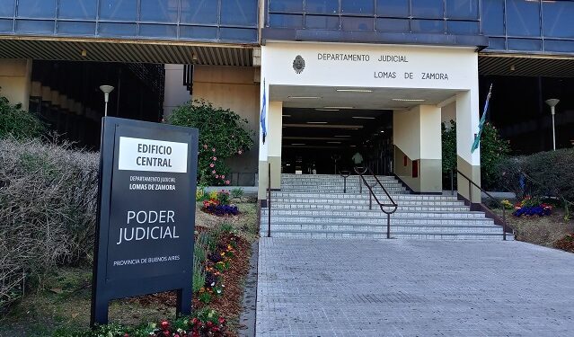 Cosa de Loco; Lomas: robó un auto y evitará la prisión a cambio de donar 2 packs de leche