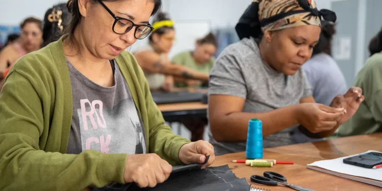 Lanús abre inscripciones para cursos gratuitos en sedes NIDO