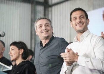 La Cámpora empuja al intendente de Lanús para que lidere la Federación Argentina de Municipios