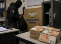 Asalto millonario en Lanús: falsos policías robaron $20 millones en un depósito logístico