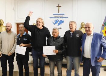 El HCD Lanús declaró de interés legislativo la Marcha de Antorchas y Vigilia por Malvinas