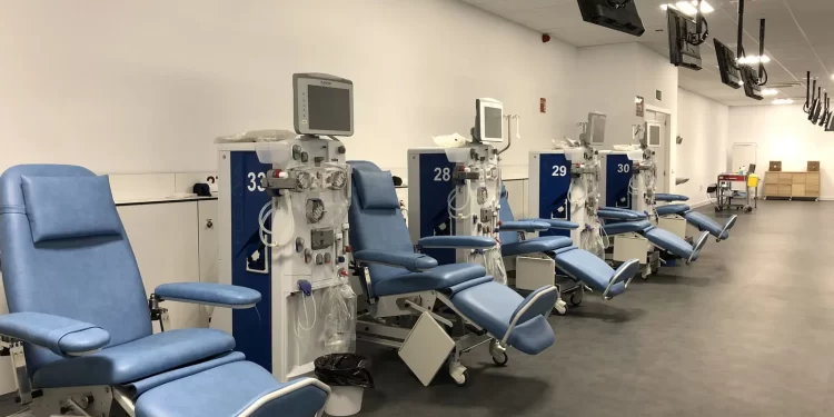 Alerta Roja Sanitaria: miles de pacientes en riesgo de muerte por deuda Provincial en Diálisis