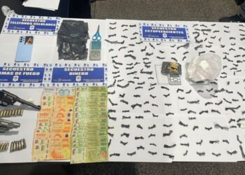 Golpe al narcomenudeo en Lanús: dos detenidos y más de 200 dosis de pasta base secuestradas