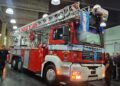 Lanús GOBIERNO ENTREGÓ UN NUEVO Hidroelevador A LOS BOMBEROS VOLUNTARIOS DE LANÚS