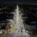LANÚS GOBIERNO CONTINÚA CON LAS TAREAS DE REPOTENCIACIÓN DE LUMINARIAS SOBRE LA AVENIDA EVA PERÓN