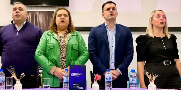 La Libertad Avanza en Lanús: acusaciones cruzadas, fracturas internas y la sombra de Kravetz detrás de la disputa por el poder.