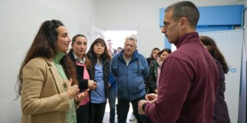 JULIÁN ÁLVAREZ LANZÓ EL PROGRAMA DE PUNTOS DE ACCESO A LA SALUD EN EL CENTRO VILLA OBRERA