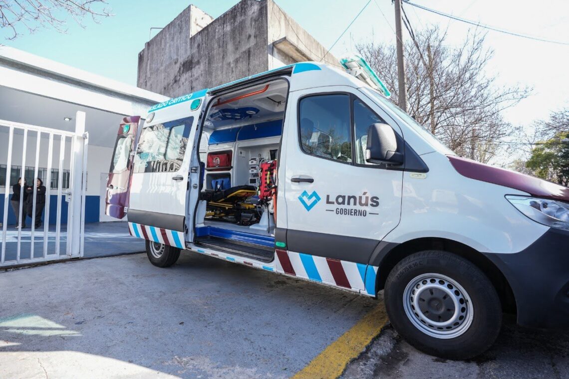 LANÚS GOBIERNO SUMÓ UNA NUEVA UNIDAD DE TRASLADO CRÍTICO AL SISTEMA DE EMERGENCIAS LOCAL