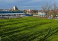 LANÚS GOBIERNO CONSTRUYÓ UN NUEVO CAMPO DE DEPORTES EN LA ESCUELA KENNEDY