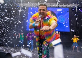 TOPA EN LANÚS: MÁS DE 15 MIL VECINOS Y VECINAS DISFRUTARON DEL EVENTO POR EL DÍA DE LAS INFANCIAS