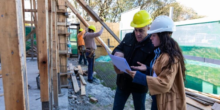 LANÚS GOBIERNO INICIÓ LAS OBRAS DEL NUEVO CENTRO MUNICIPAL DE ALTO RENDIMIENTO DEPORTIVO Y KINESIOLÓGICO