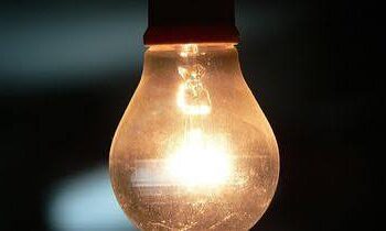 LA JUSTICIA FRENÓ EL TARIFAZO ELÉCTRICO EN LA PROVINCIA Y ORDENA DEVOLVER LO COBRADO DE MÁS