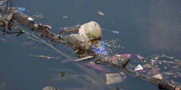 ¿QUÉ PASÓ CON ACUMAR? EL RIACHUELO VUELVE A MOSTRAR EL ABANDONO Y LA CONTAMINACIÓN